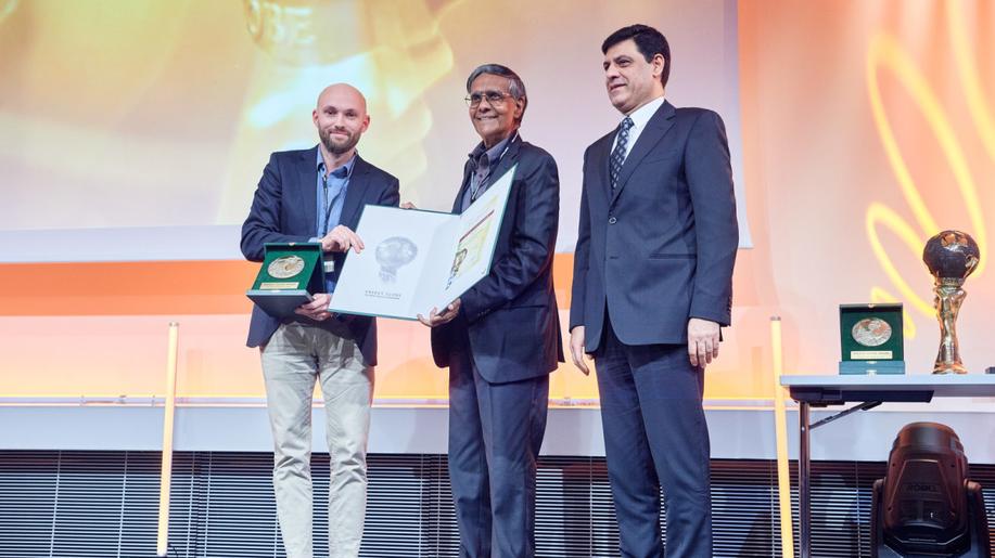 První oceněný český ekologický projekt na celosvětovém Energy Globe World Award. Myco od poroty dostalo Cenu uznání