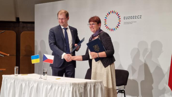 Česko pomůže Ukrajině s ochranou životního prostředí, ministři podepsali memorandum o spolupráci