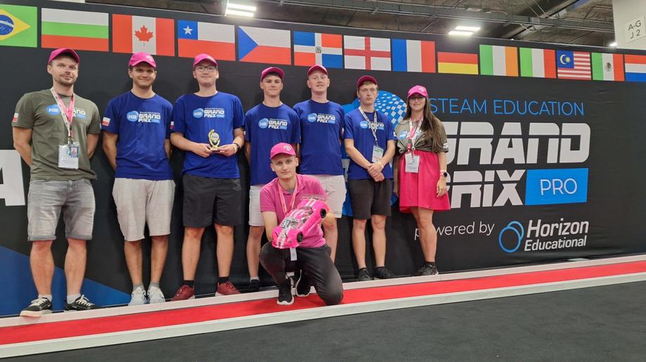 Studenti z České Lípy s vodíkovou formulí bodovali ve světovém finále H2GP PRO v Las Vegas!