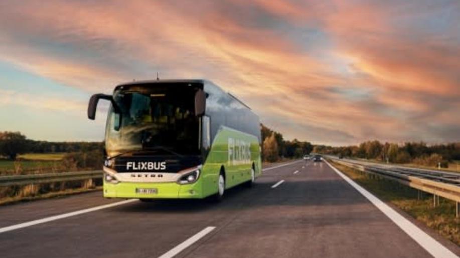 Evropský týden mobility: Flix a Scania oznamují strategickou spolupráci s cílem rozšířit využití bioplynu v autobusové dopravě