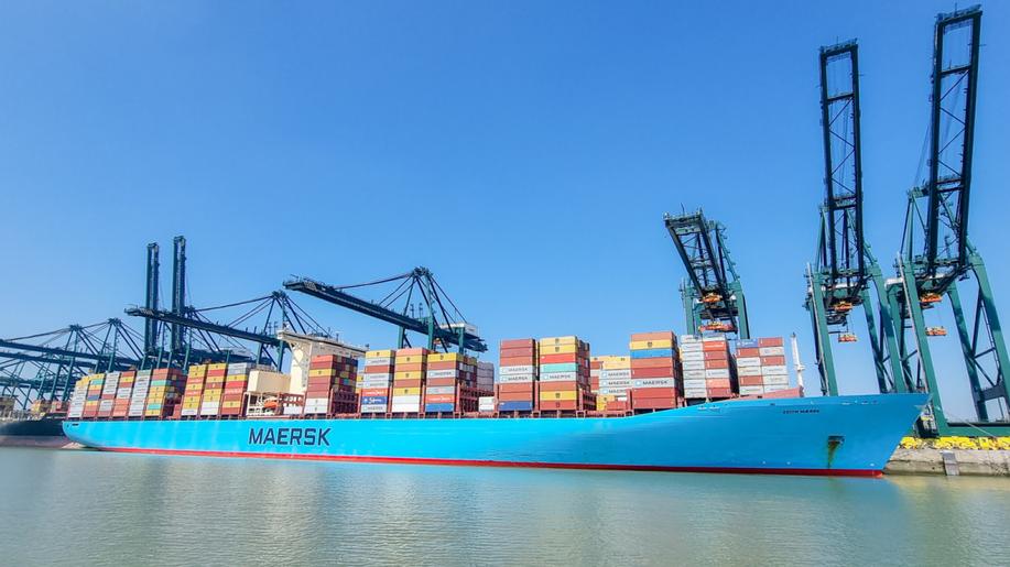 Maersk a APM Holding založily podnik C2X na výrobu zeleného metanolu