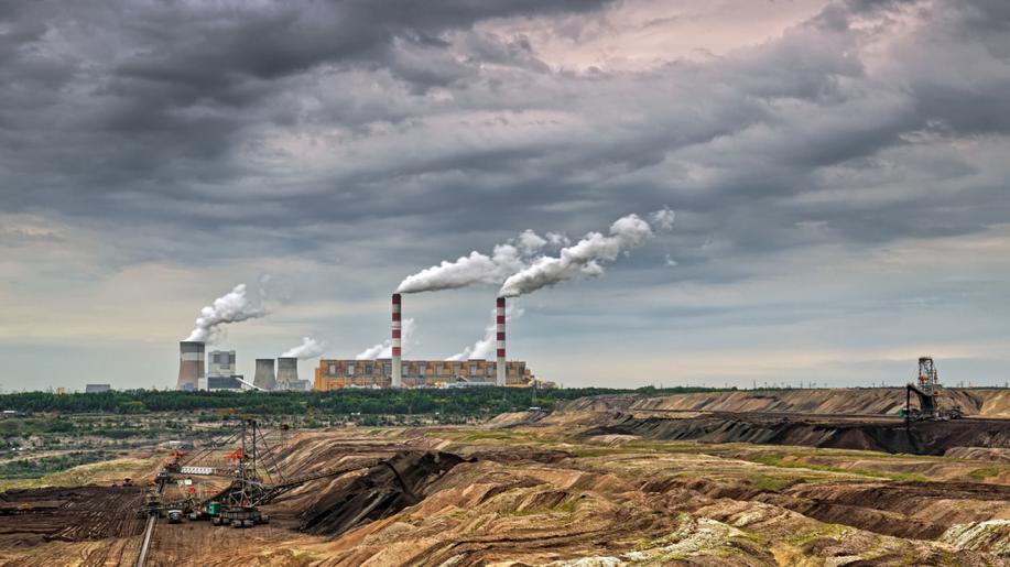 Uhelné elektrárny jsou nejstabilnější a v současné době se bez nich neobejdeme. Na lidi i životní prostředí mají velké dopady