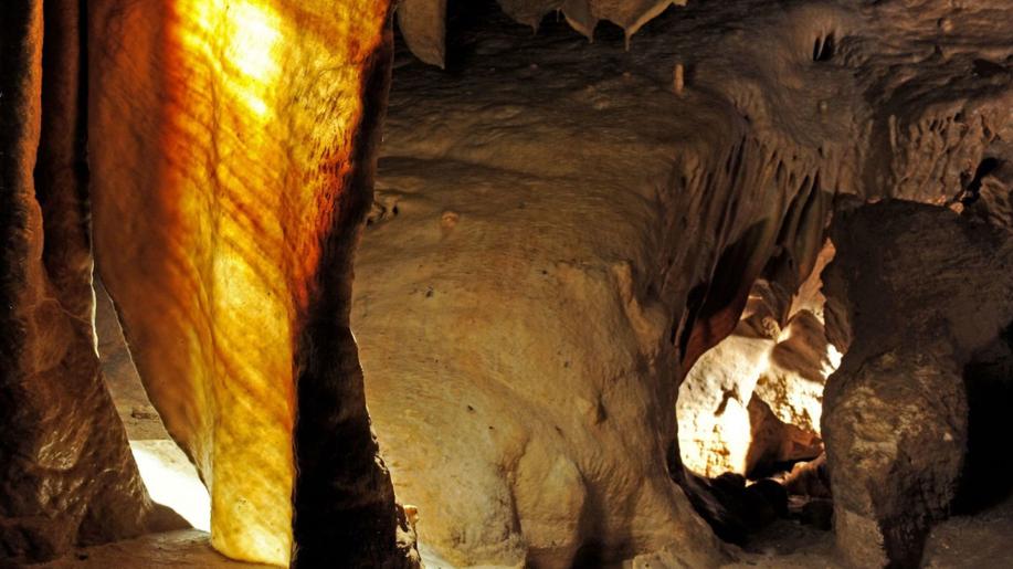 Čtrnáct zpřístupněných jeskyní zahájilo sezónu, zve na klasické i zážitkové prohlídky