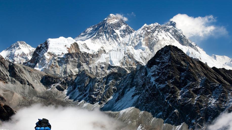 Nepál podle BBC upustil od plánu na přesun základního tábora na Everestu