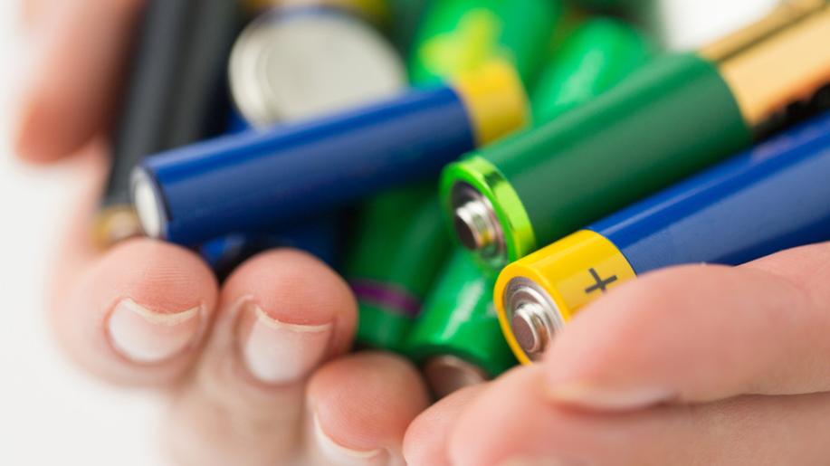 EU zavádí nová pravidla pro výrobu a recyklaci baterií. Cílem je soběstačnost, udržitelnost a podpoření konkurenceschopnosti