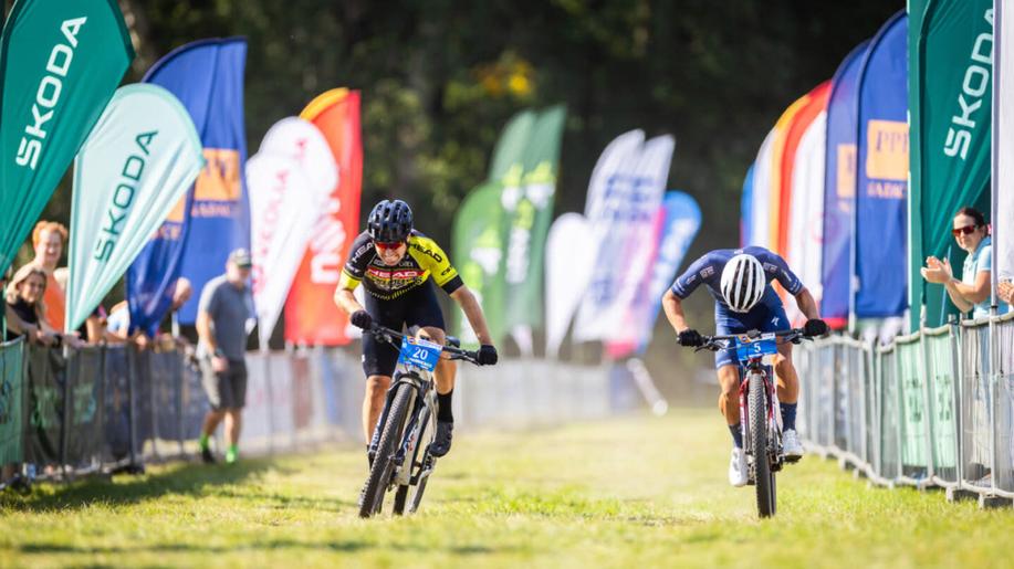 Škoda Auto i letos podporuje cyklistické seriály pro širokou veřejnost Kolo pro život a Prima Cup Škoda Auto i letos podporuje cyklistické seriály pro širokou veřejnost Kolo pro život a Prima Cup