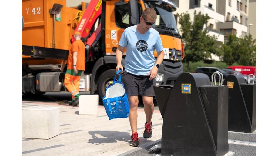 Pražané si pochvalují blízkost nádob i chování pracovníků v odpadovém hospodářství Pražané si pochvalují blízkost nádob i chování pracovníků v odpadovém hospodářství