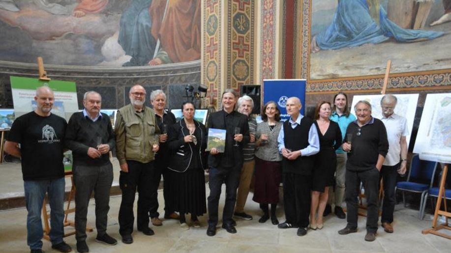 ČGS představila novou knihu o geologii Křivoklátska ČGS představila novou knihu o geologii Křivoklátska