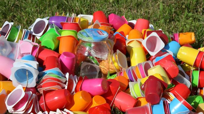 Třídění a recyklace plastů